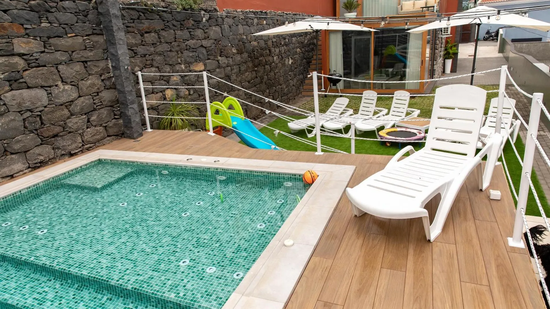 아파트 Homelike Funchal II